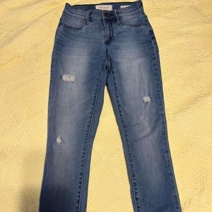Women’s jeans